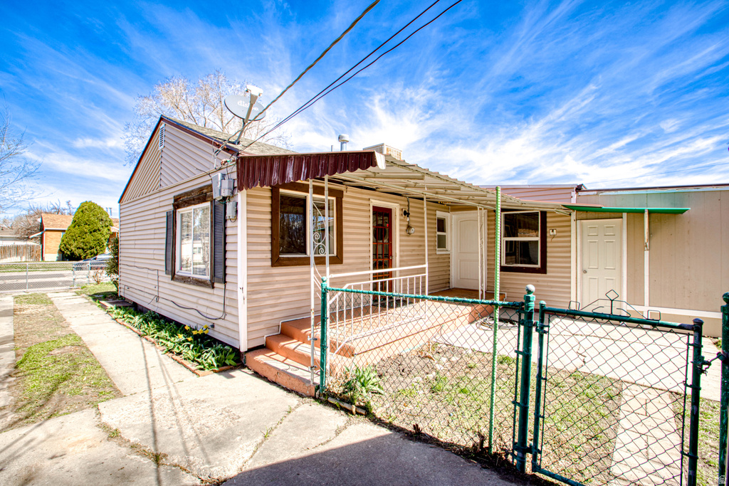 35 RUSSETT AVE Salt Lake City, UT 84115