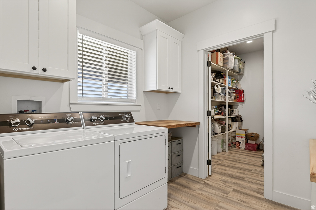 4236 N MAPLE CIR Enoch, UT 84721