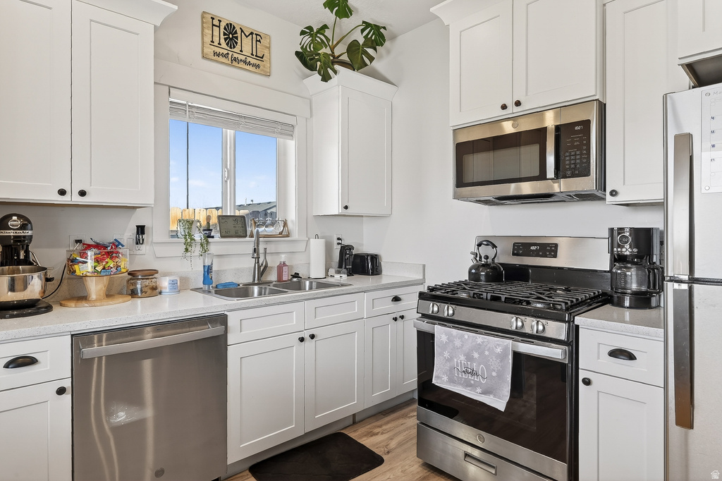 4236 N MAPLE CIR Enoch, UT 84721