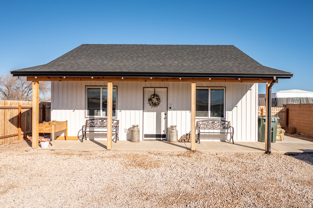 4236 N MAPLE CIR Enoch, UT 84721