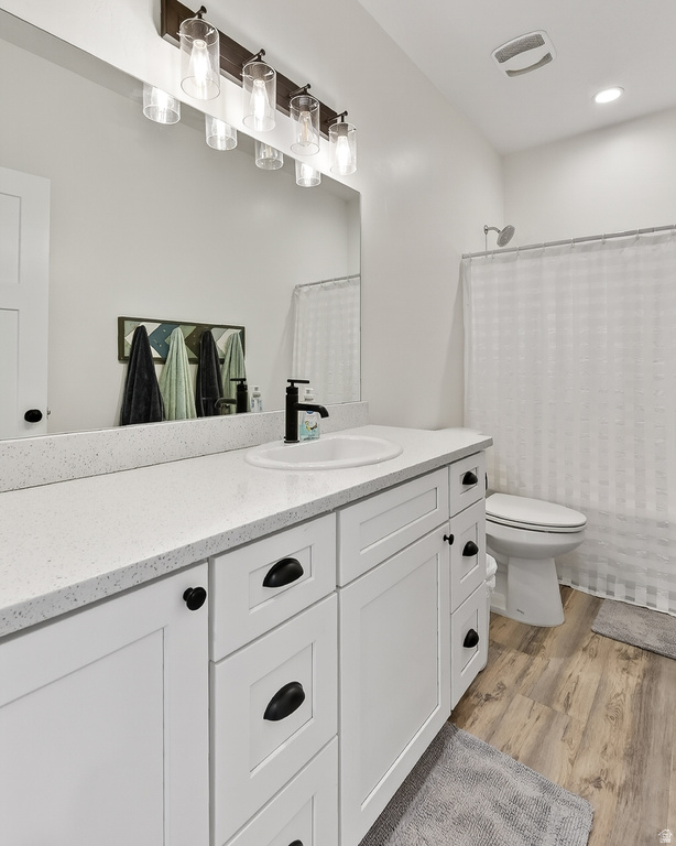 4236 N MAPLE CIR Enoch, UT 84721