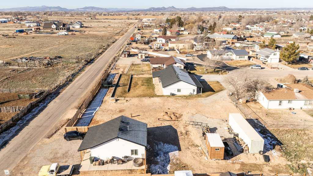 4236 N MAPLE CIR Enoch, UT 84721