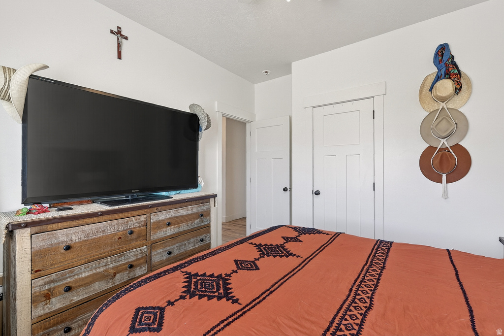 4236 N MAPLE CIR Enoch, UT 84721