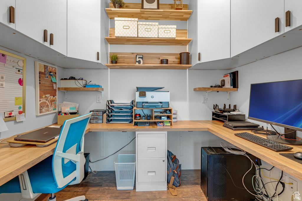 1405 S 200 W Mona, UT 84645