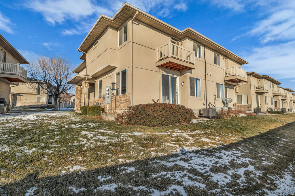 8459 S IVY GABLE DR West Jordan, UT 84081