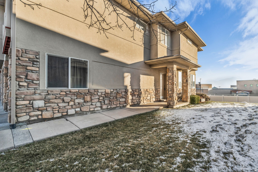 8459 S IVY GABLE DR West Jordan, UT 84081