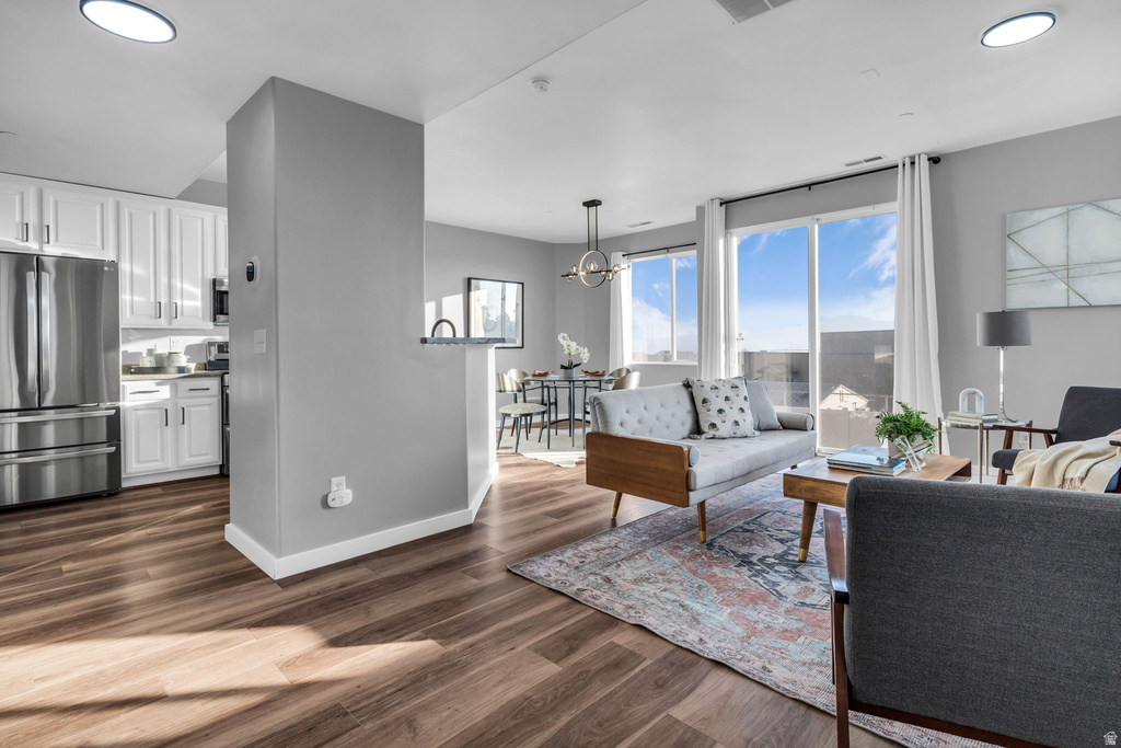 8459 S IVY GABLE DR West Jordan, UT 84081