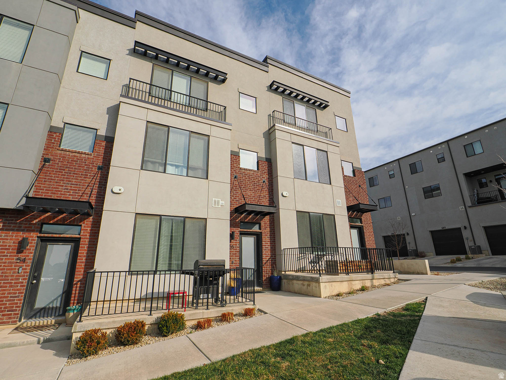 25 E CENTER ST #56 North Salt Lake, UT 84054