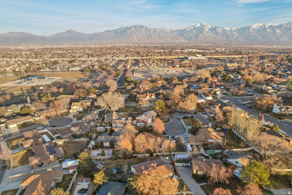 2964 W CONTINENTAL CIR Taylorsville, UT 84129