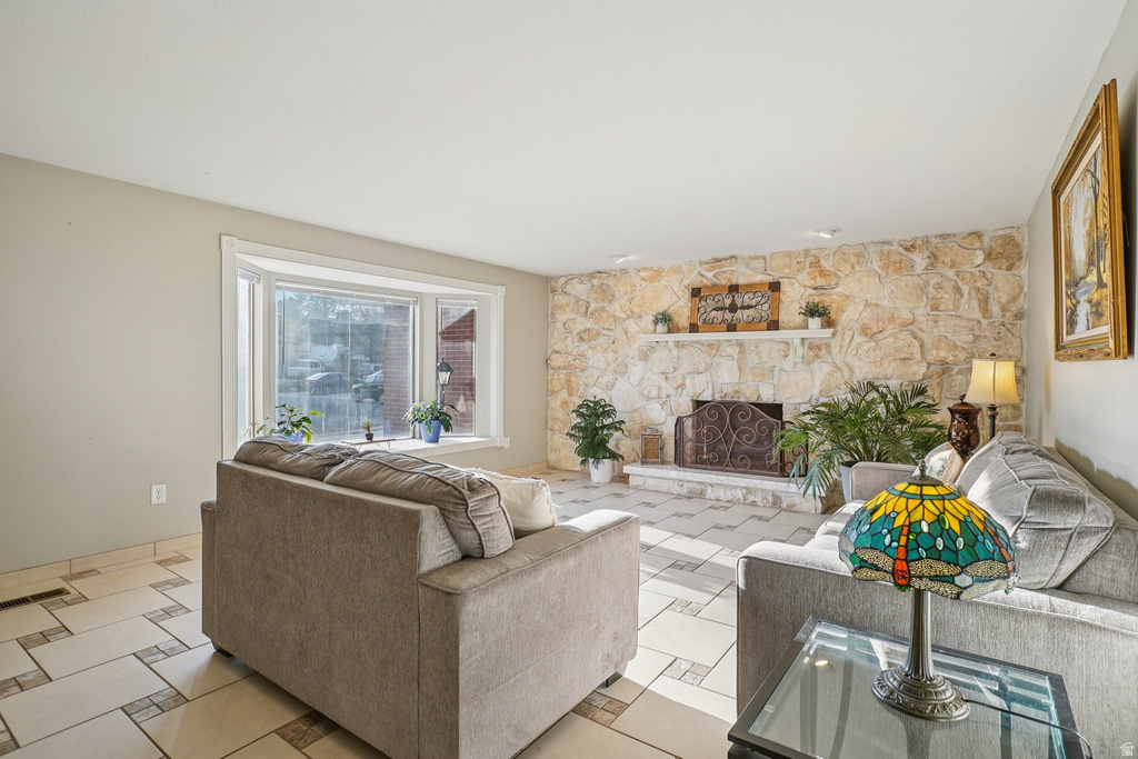 2964 W CONTINENTAL CIR Taylorsville, UT 84129