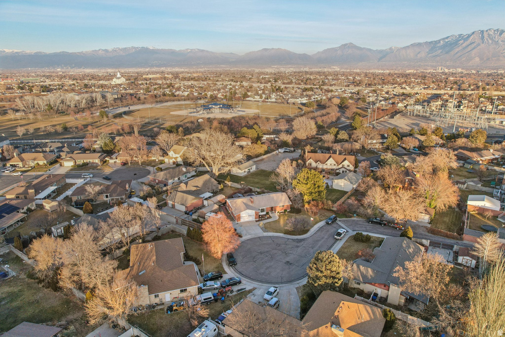 2964 W CONTINENTAL CIR Taylorsville, UT 84129