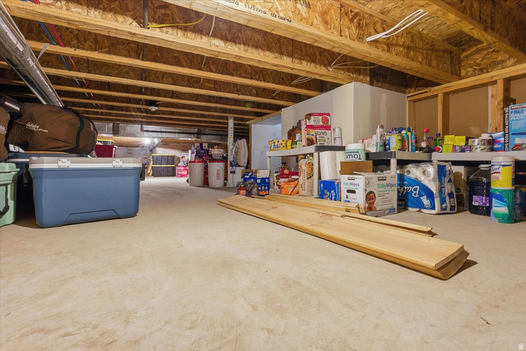 6548 N FIONA ST Eagle Mountain, UT 84005