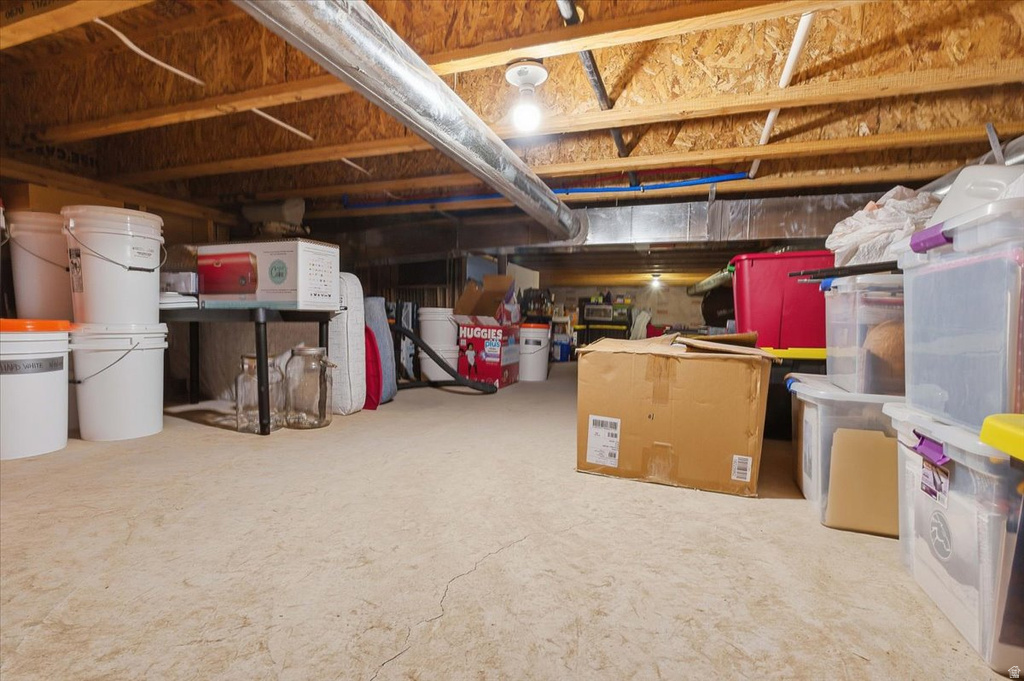 6548 N FIONA ST Eagle Mountain, UT 84005