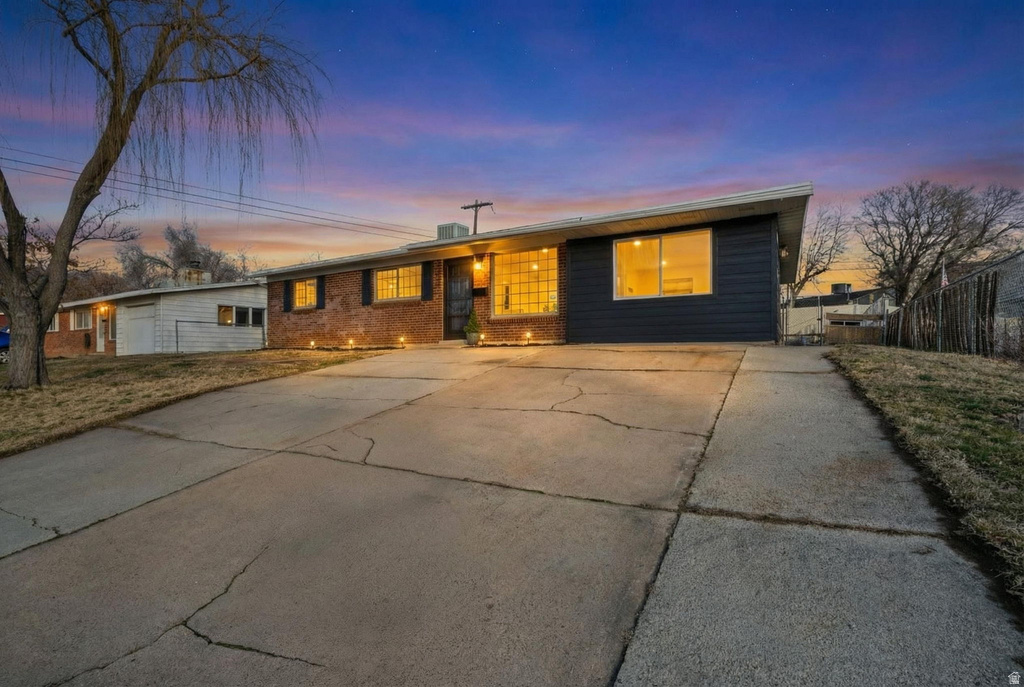 463 N 200 W Clearfield, UT 84015