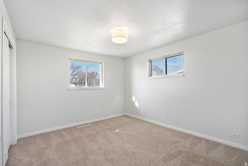 463 N 200 W Clearfield, UT 84015