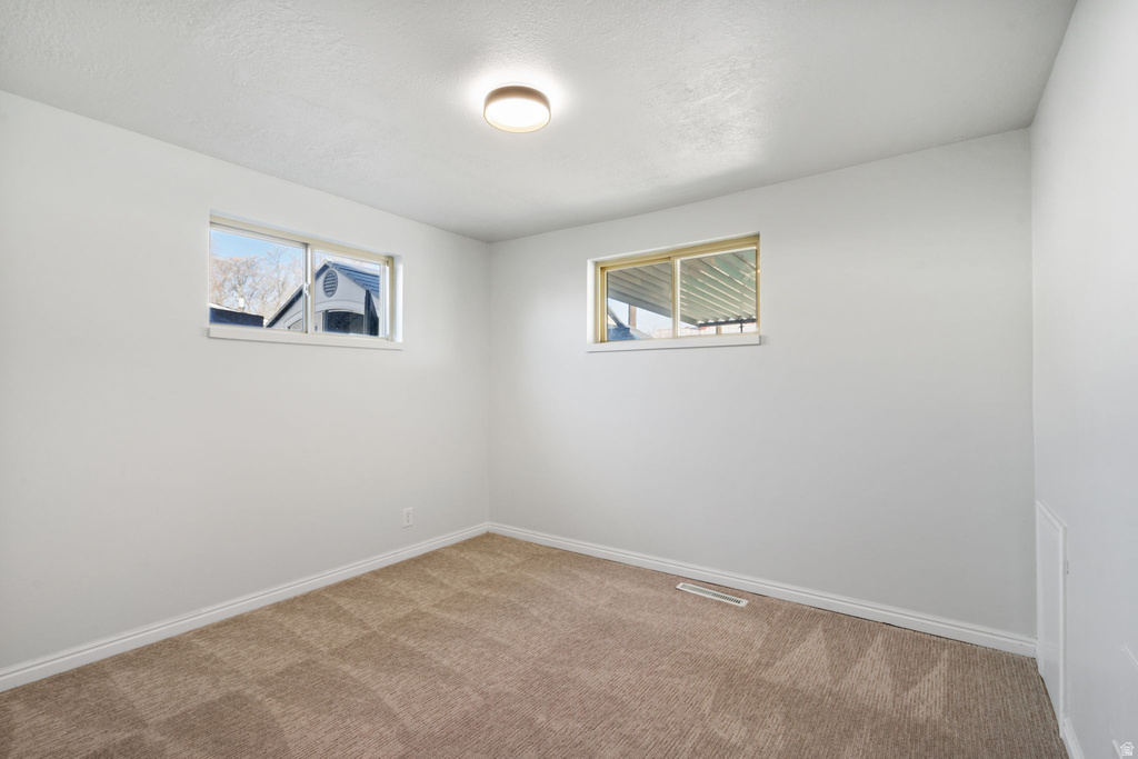 463 N 200 W Clearfield, UT 84015