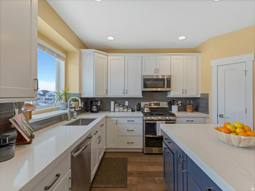 6572 W SHAWNEE MARIE WAY Herriman, UT 84096