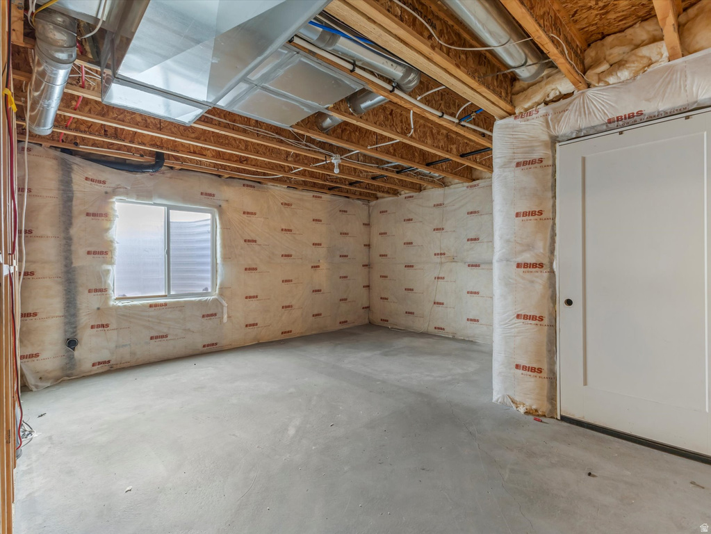 6572 W SHAWNEE MARIE WAY Herriman, UT 84096