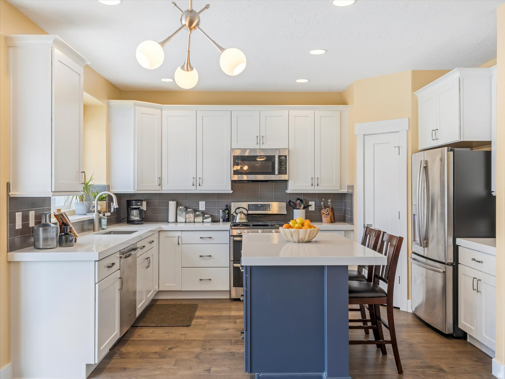 6572 W SHAWNEE MARIE WAY Herriman, UT 84096