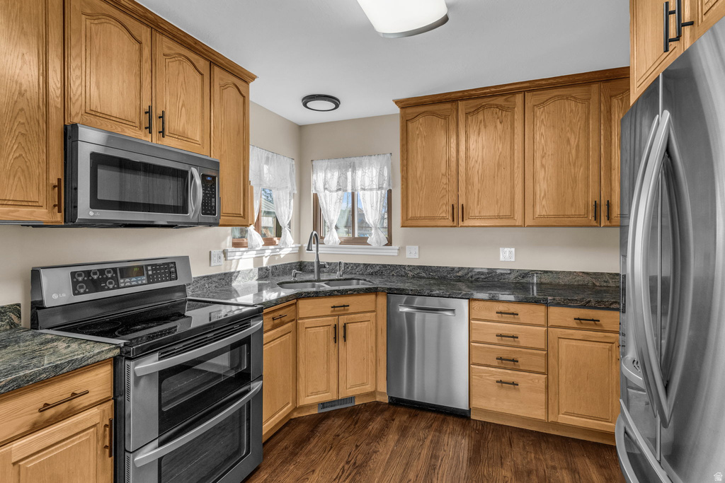 7362 FOOTHILL DR Tooele, UT 84074