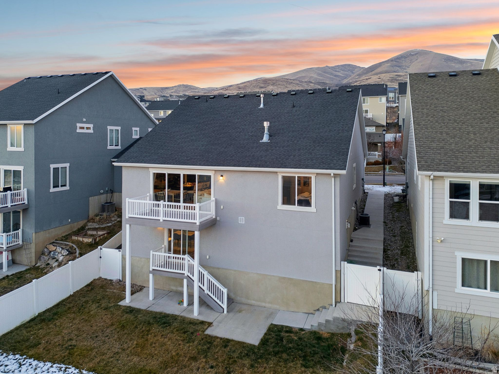 617 W 4050 N Lehi, UT 84043