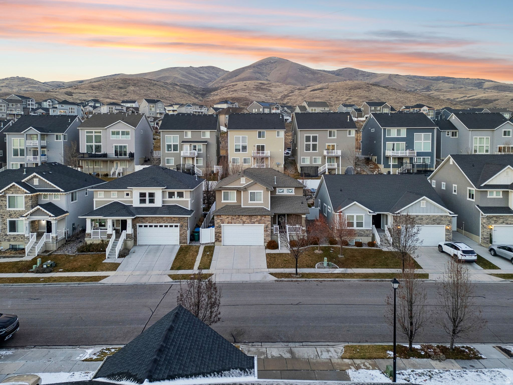 617 W 4050 N Lehi, UT 84043