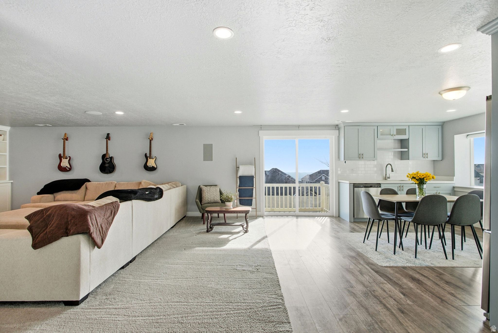 617 W 4050 N Lehi, UT 84043