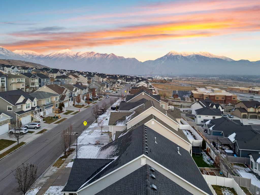 617 W 4050 N Lehi, UT 84043