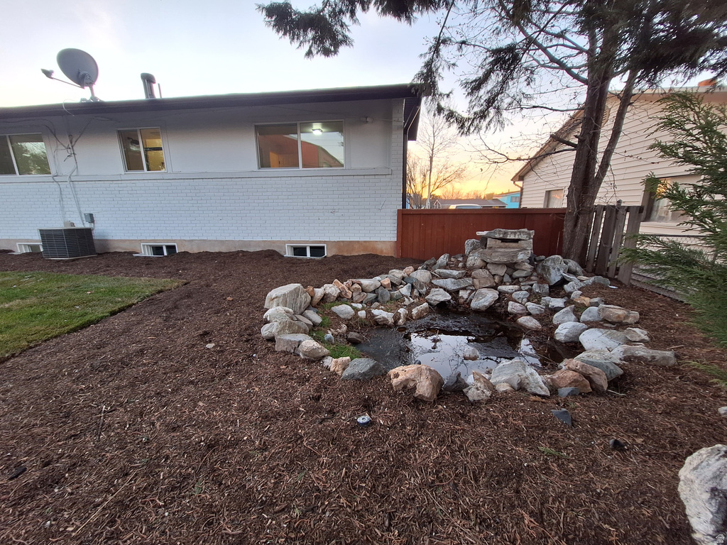 1226 N 450 W Sunset, UT 84015