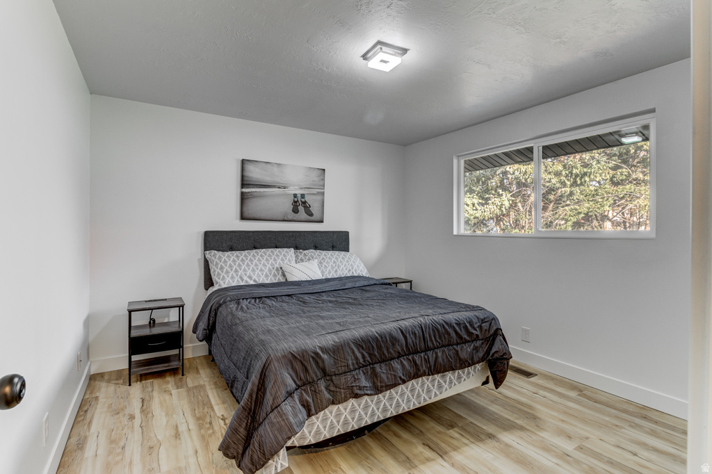 1226 N 450 W Sunset, UT 84015