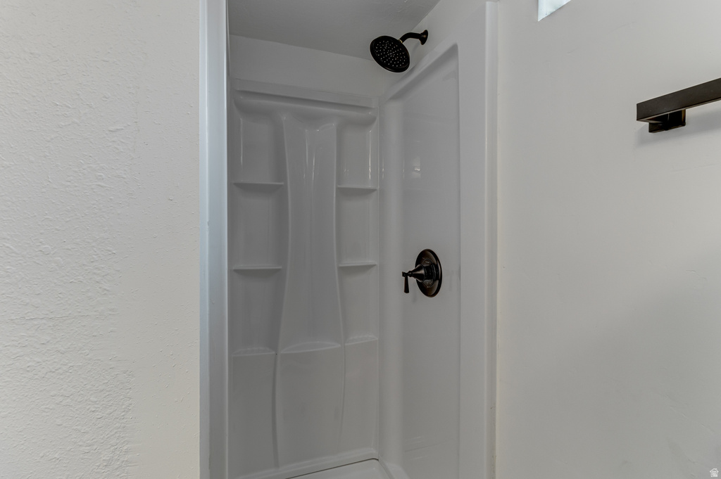 1226 N 450 W Sunset, UT 84015