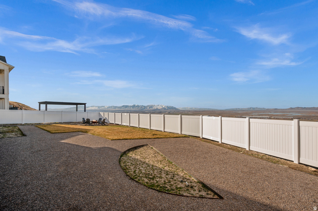 886 S WINTER LN North Salt Lake, UT 84054