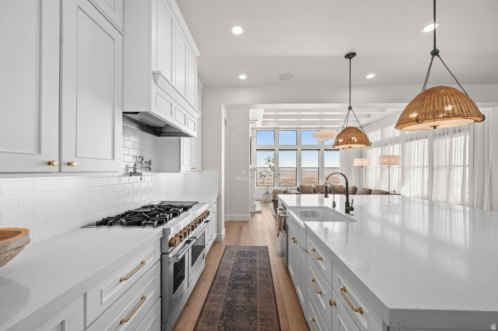 886 S WINTER LN North Salt Lake, UT 84054