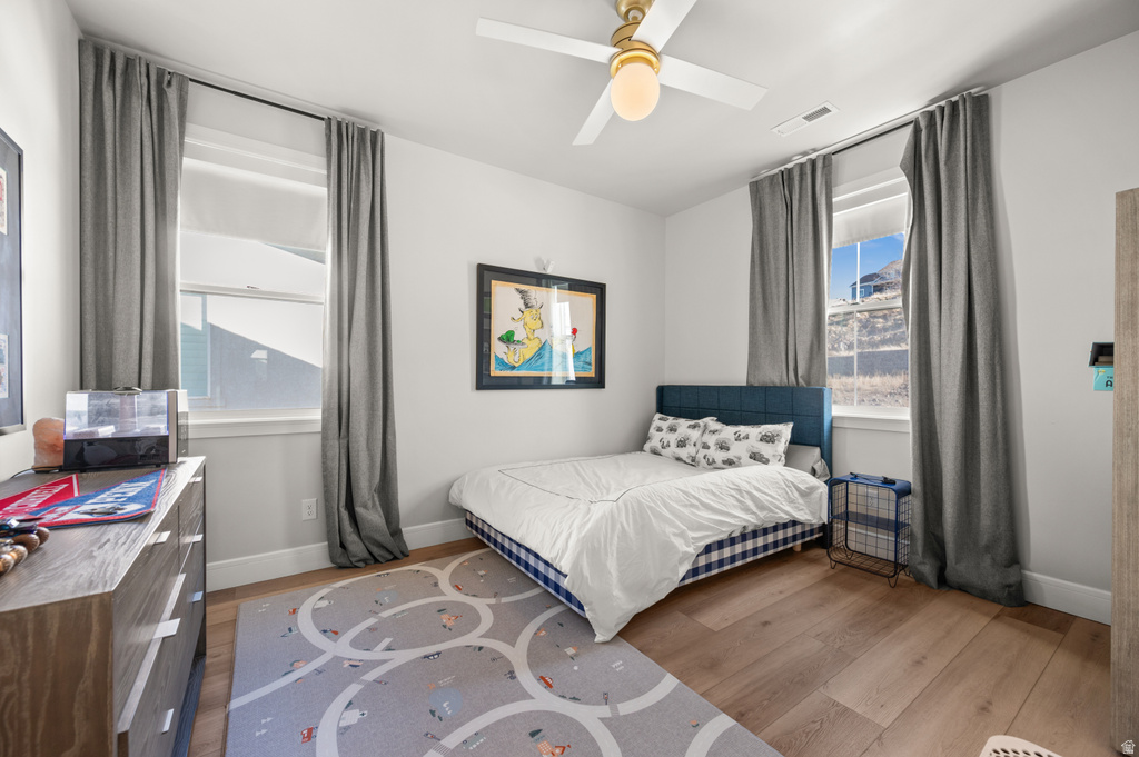 886 S WINTER LN North Salt Lake, UT 84054