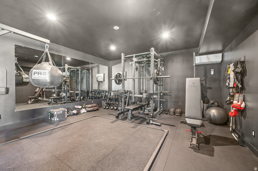 886 S WINTER LN North Salt Lake, UT 84054