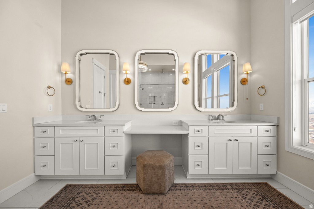 886 S WINTER LN North Salt Lake, UT 84054