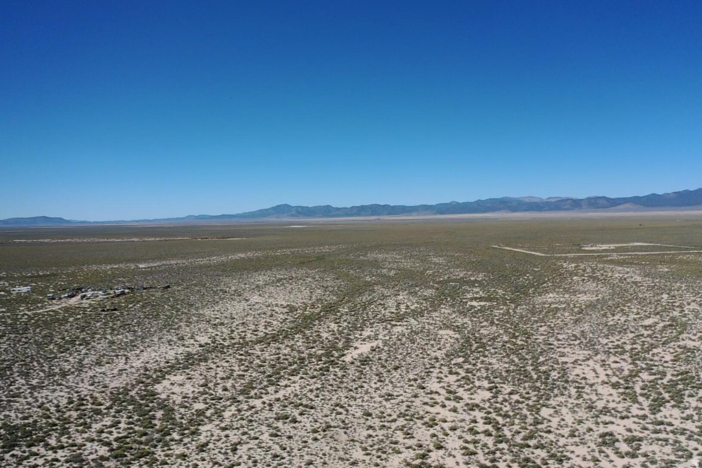 1725 W 8500 N Beryl, UT 84714