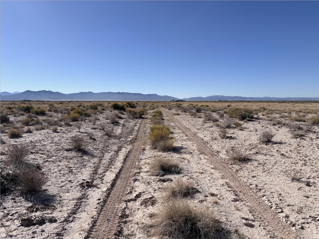 925 N 2900 E Beryl, UT 84714