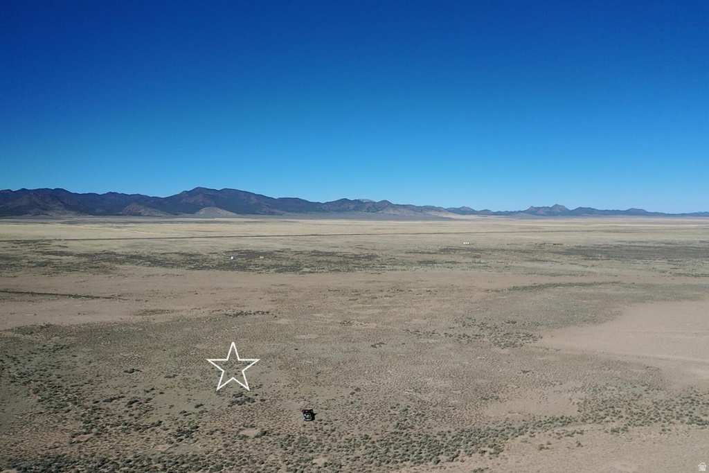 7365 N 8400 W Beryl, UT 84714