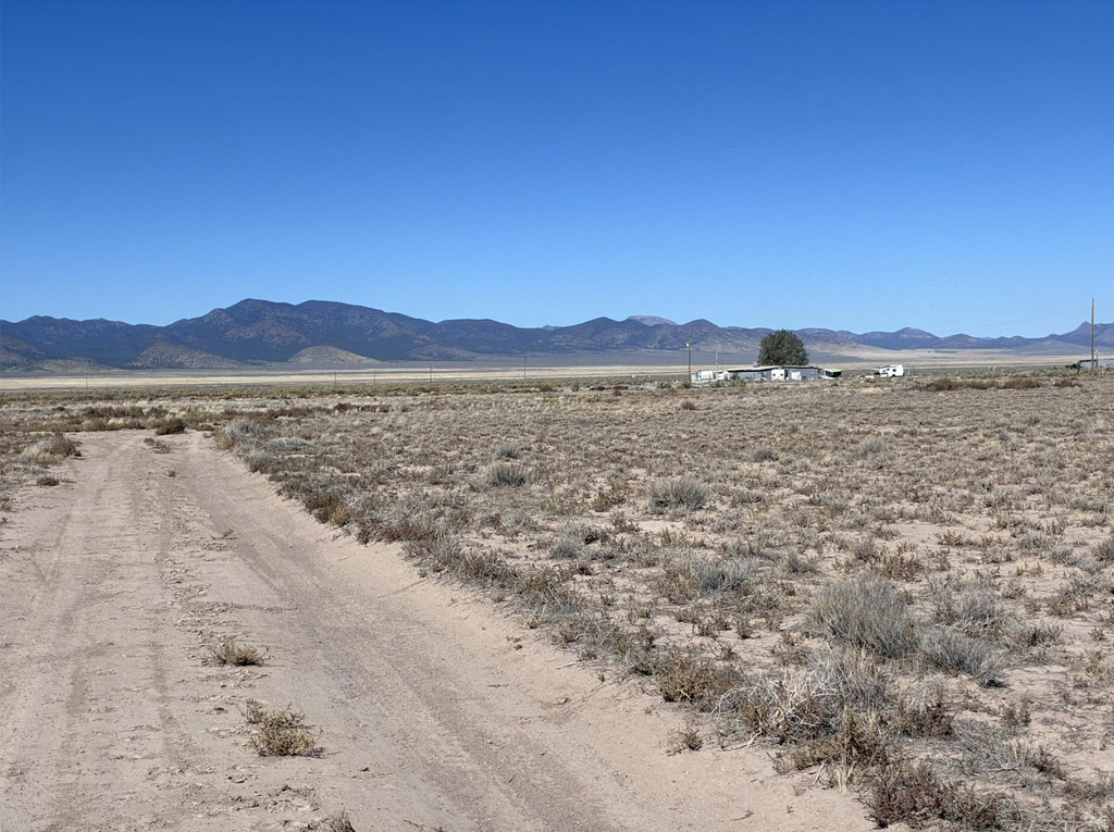 5930 N 8900 W Beryl, UT 84714