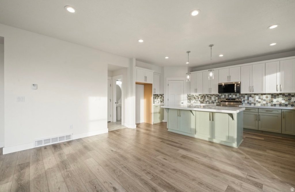 2637 W 3125 S West Haven, UT 84401