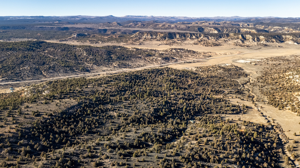 5500 N HWY 89 Alton, UT 84710