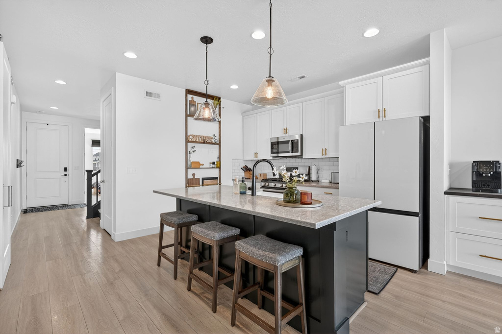 714 W 1050 S Springville, UT 84663