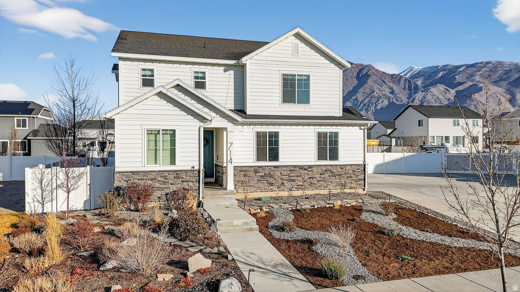 714 W 1050 S Springville, UT 84663