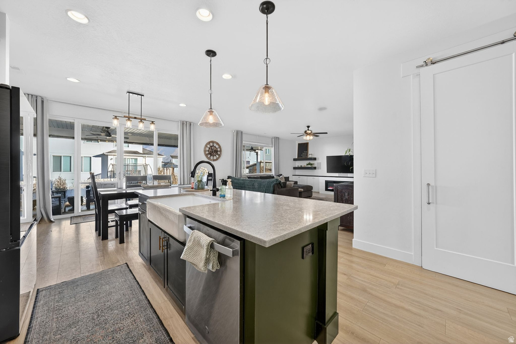 714 W 1050 S Springville, UT 84663