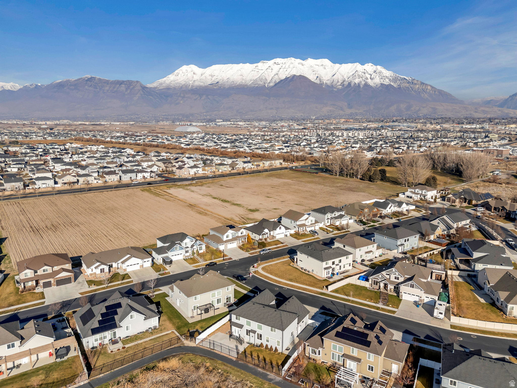 124 S DRY CREEK LN Vineyard, UT 84059