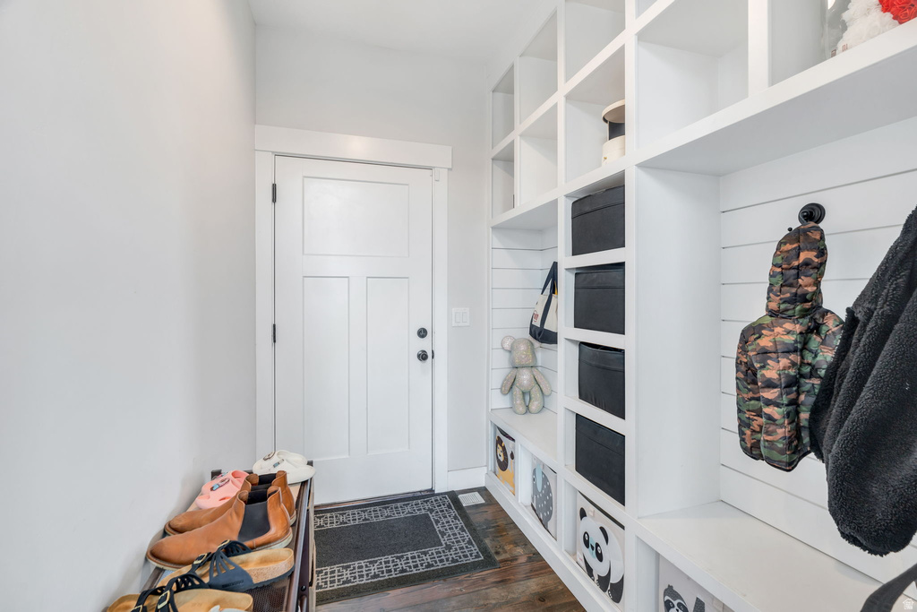 124 S DRY CREEK LN Vineyard, UT 84059