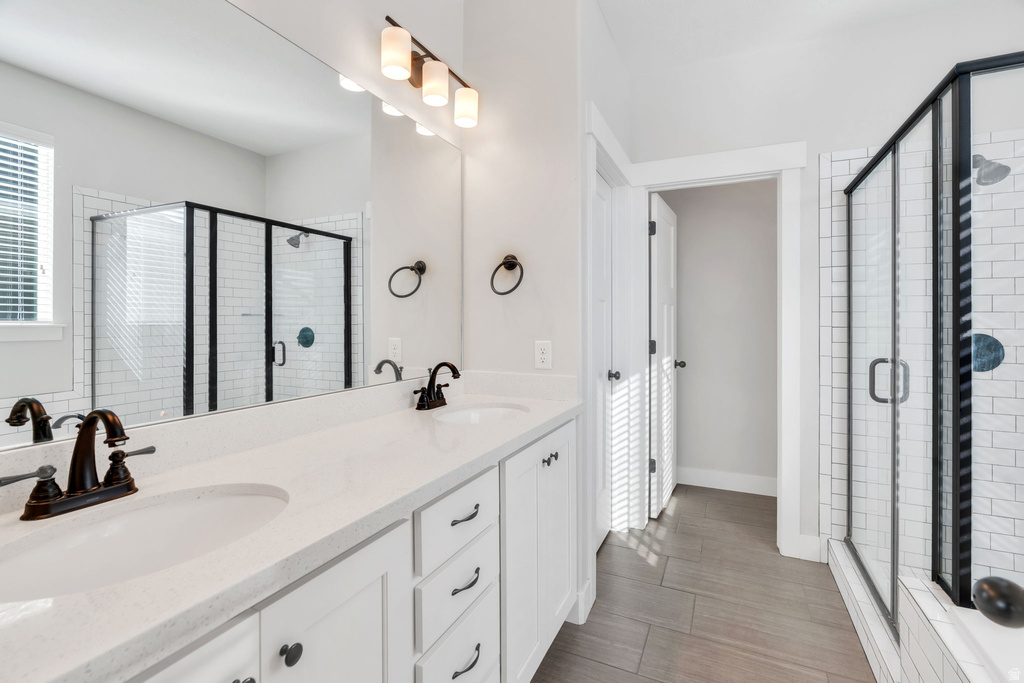 124 S DRY CREEK LN Vineyard, UT 84059