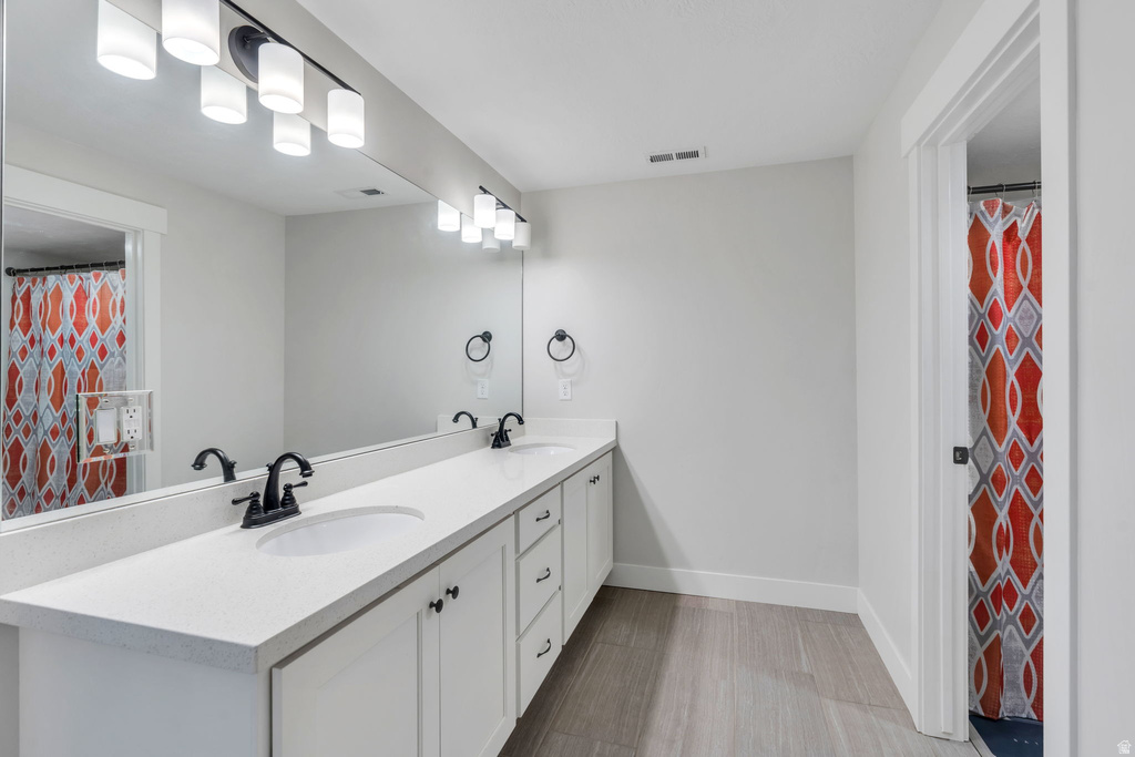 124 S DRY CREEK LN Vineyard, UT 84059