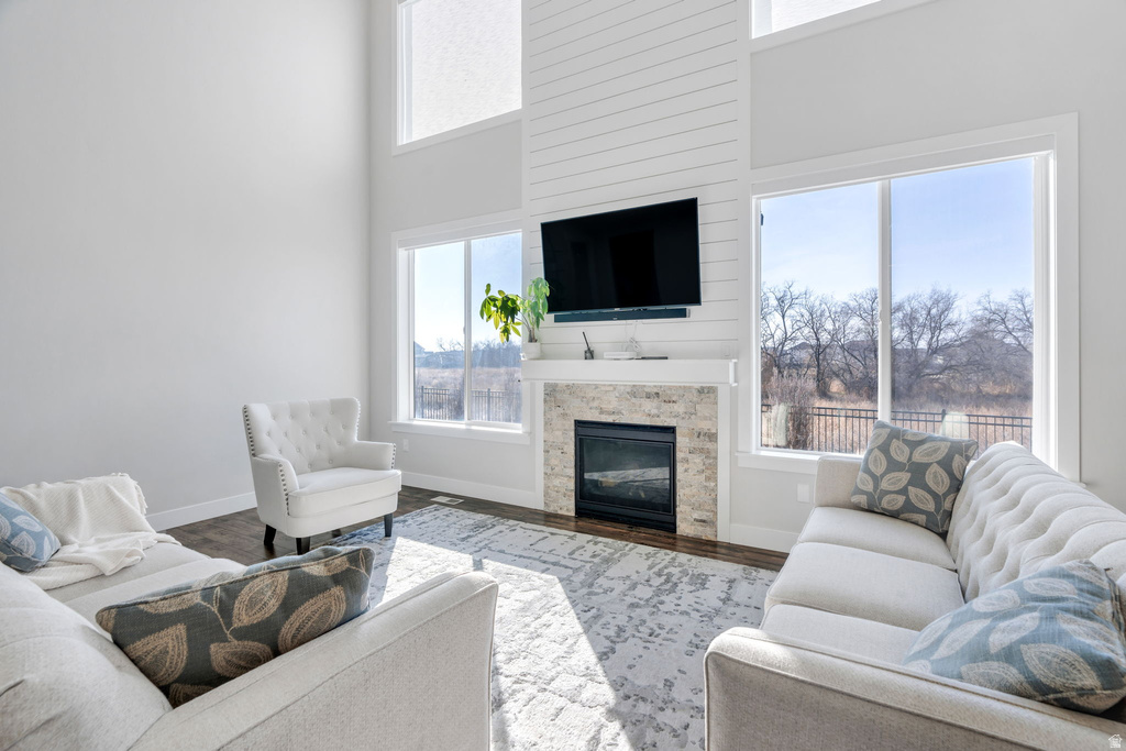 124 S DRY CREEK LN Vineyard, UT 84059